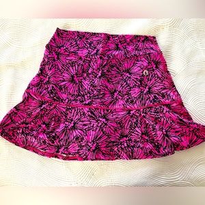 Dona Jo- Hot pink and black flower print pickleball/tennis/ golf skirt